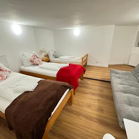 Friends Corner Apartman *