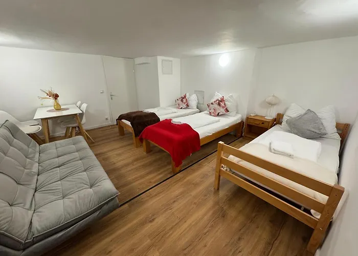 Friends Corner Apartman