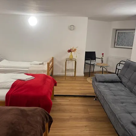 Friends Corner * Salzburg